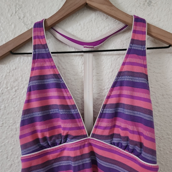 Athleta Tulum T Back Tankini Swim Top Stripes Women's Size Medium #227798 - Picture 2 of 7